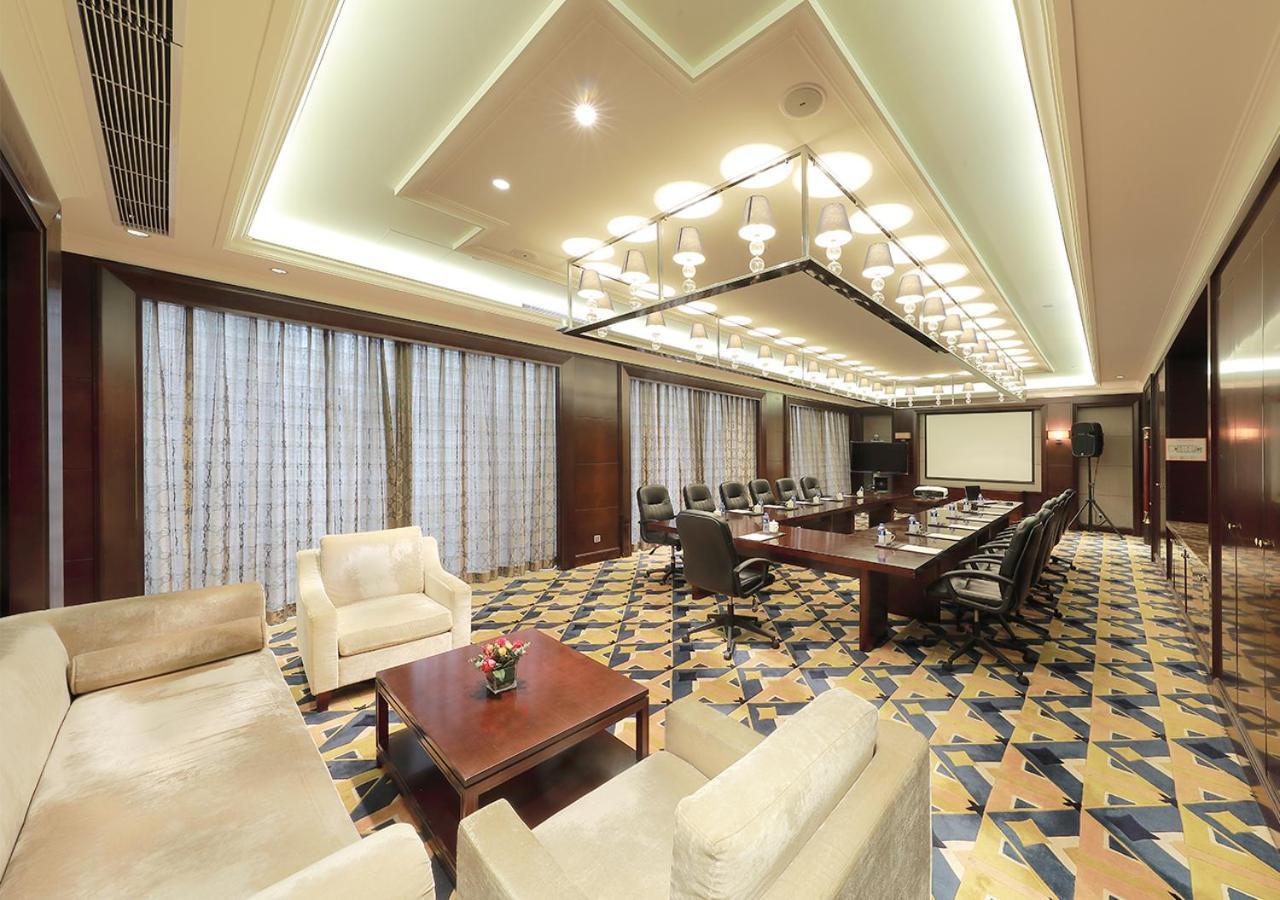 Howard Johnson Riverfront Plaza Fuzhou Φουζού Εξωτερικό φωτογραφία
