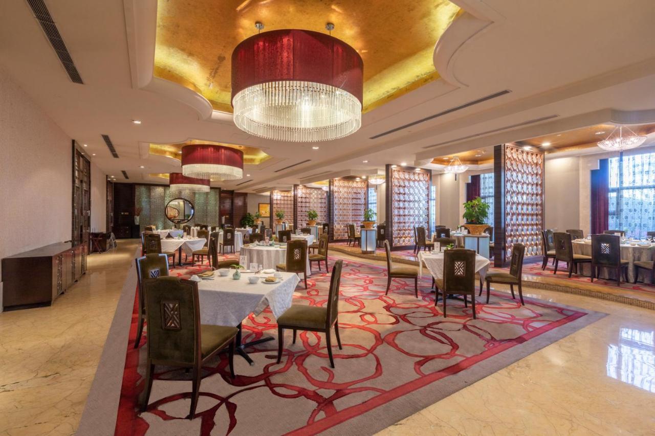 Howard Johnson Riverfront Plaza Fuzhou Φουζού Εξωτερικό φωτογραφία